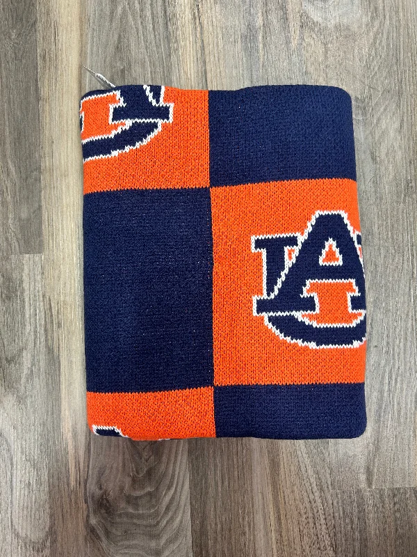 Hype & Vice Auburn University First Class Intarsia Blanket