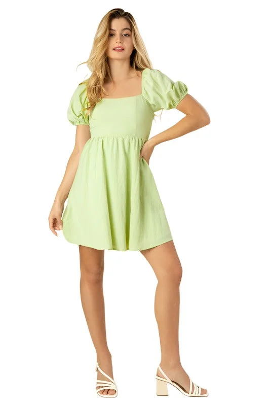 Tie Back dress With Puff Sleeves